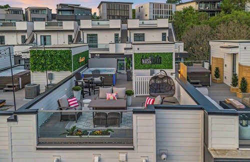 Katie Hill Neighborhood House | 165 m² House ∙ 4 bedrooms ∙ 10 guests
