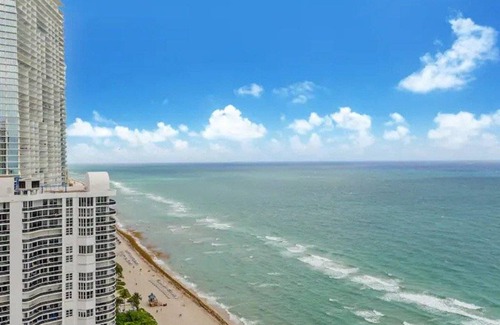 Sunny Isles Beach Apartment | 167 m² Apartment ∙ 3 bedrooms ∙ 5 guests