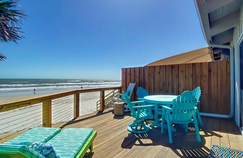 Sea Dunes Condo | 167 m² Condo ∙ 3 bedrooms ∙ 8 guests
