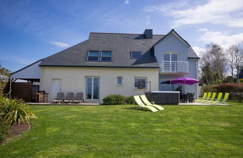 Sables-d'Or-les-Pins House | 167 m² Gîte ∙ 6 bedrooms ∙ 11 guests