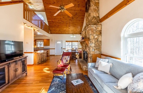 Scaly Mountain House | 167 m² House ∙ 2 bedrooms ∙ 6 guests