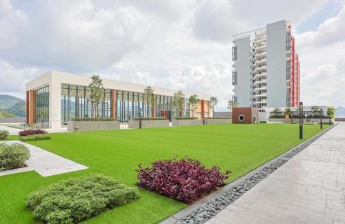 Batu Caves Apartment | 168 park Selayang near UITM IDCC Hospital Market Batu Caves KLCC views topfloor