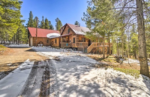 Black Hawk House | 169 m² House ∙ 2 bedrooms ∙ 6 guests