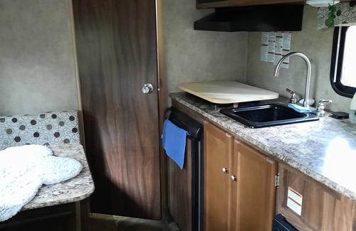 College Park House | 17'coachman clipper tiny travel trailer