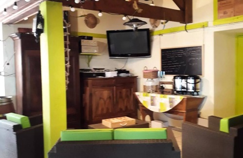 Peyrignac House | 17 Residence Le mille-feuilles + Covered terrace + TV 4 persons