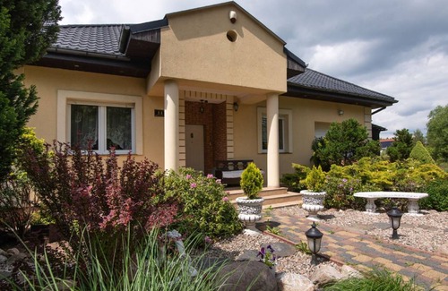 Bieszkowice Other | 170 m² Accommodation ∙ 4 bedrooms ∙ 8 guests