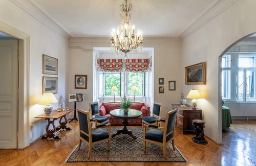 Lagymanyos Apartment | 170 m² Apartment ∙ 3 bedrooms ∙ 6 guests