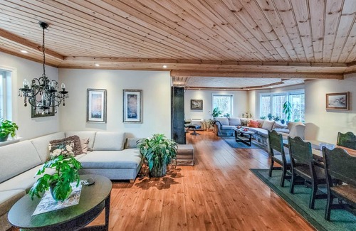 Hardangerfjord House | 170 m² House ∙ 4 bedrooms ∙ 8 guests