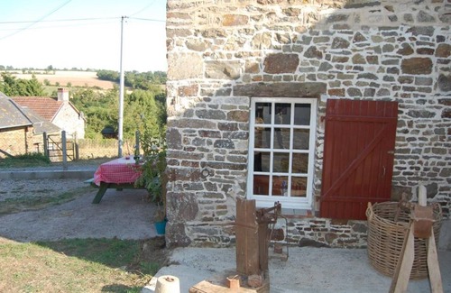Menil-Vin House | 170 m² House ∙ 5 bedrooms ∙ 8 guests