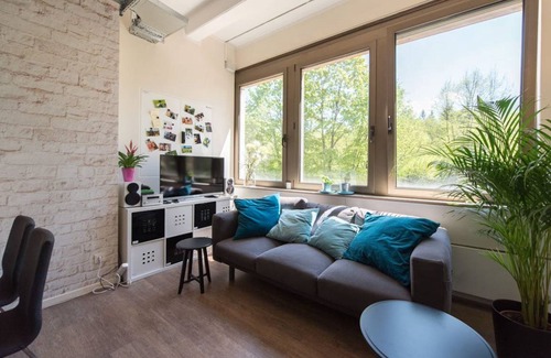 Neuperlach Resort | 170 m² Private room ∙ 1 bedroom ∙ 1 guest