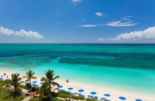 The Bight Hotel | 170 m² Hotel ∙ 3 bedrooms ∙ 15 guests
