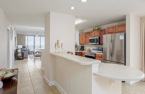 Pensacola Beach Condo | 174 m² Condo ∙ 3 bedrooms ∙ 8 guests