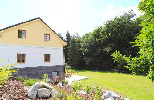 Petrov House | 175 m² House ∙ 3 bedrooms ∙ 6 guests