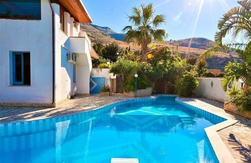 Valderice House | 175 m² House ∙ 6 bedrooms ∙ 12 guests