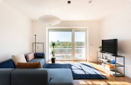 Obergiesing - Fasangarten Resort | 178 m² Private room ∙ 1 bedroom ∙ 1 guest