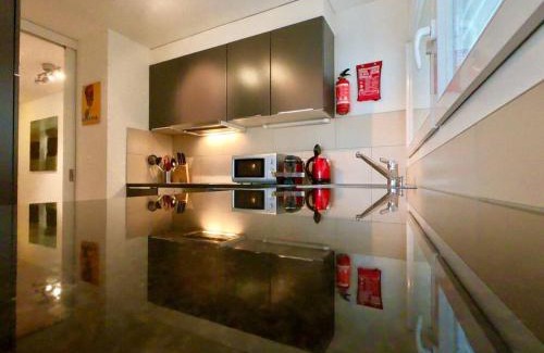 Lausanne Apartment | 179 Comfortable sunny quiet good location and free parking included