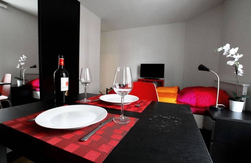 Oerlikon Apartment | 18 m² Apartment ∙ 1 bedroom ∙ 2 guests