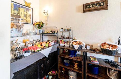 Universitat Bed & Breakfast | 18 m² Bed and breakfast ∙ 3 guests