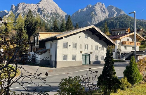 Biberwier Apartment | 180 m² Apartment ∙ 5 bedrooms ∙ 13 guests
