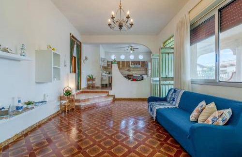 Agnone House | 180 m² House ∙ 3 bedrooms ∙ 7 guests