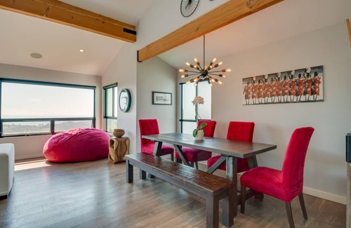 Malibu House | 180 m² House ∙ 3 bedrooms ∙ 6 guests