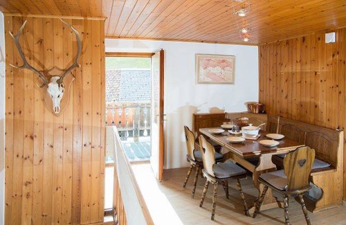 Schmitten House | 180 m² House ∙ 4 bedrooms ∙ 8 guests