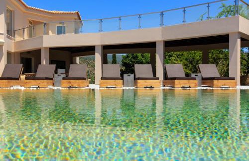 Plepi Hotel | 180 South Seaside Hotel