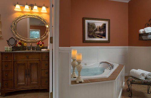 Palmyra Bed & Breakfast | 1825 Inn Bed and Breakfast
