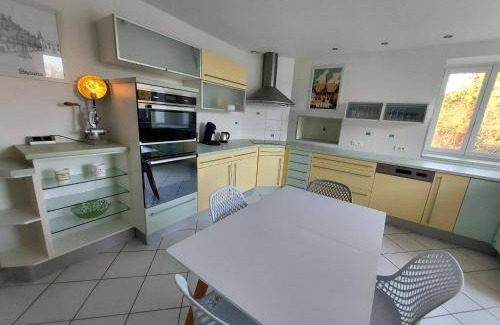 Bligny-les-Beaune House | 183 m² House ∙ 4 bedrooms ∙ 12 guests