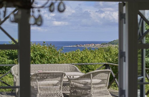 Gudhjem House | 184 m² House ∙ 1 bedroom ∙ 8 guests