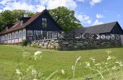 Gudhjem House | 184 m² House ∙ 1 bedroom ∙ 8 guests