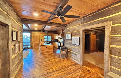Arkadelphia House | 1850 log cabin with 2 br, 2 baths, W/D, mini split A/C, carport attached