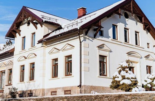 Jablonec nad Jizerou Apartment | 186 m² Serviced apartment ∙ 4 bedrooms ∙ 18 guests