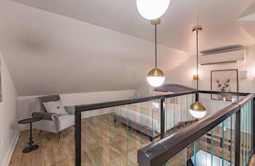 South Side Flats House | 186 m² House ∙ 4 bedrooms ∙ 9 guests