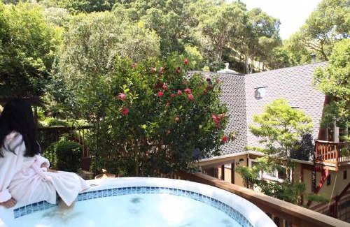 Uptown Brisbane House | 186 m² House ∙ 2 bedrooms ∙ 6 guests