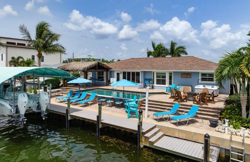 Whitney Beach House | 186 m² House ∙ 3 bedrooms ∙ 10 guests