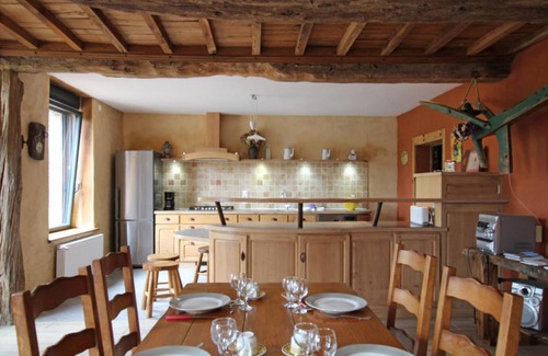Placy-Montaigu House | 188 m² Gîte ∙ 5 bedrooms ∙ 9 guests