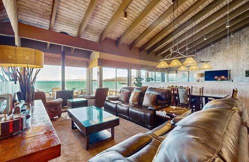 South Lake Tahoe Condo | 189 m² Condo ∙ 3 bedrooms ∙ 12 guests