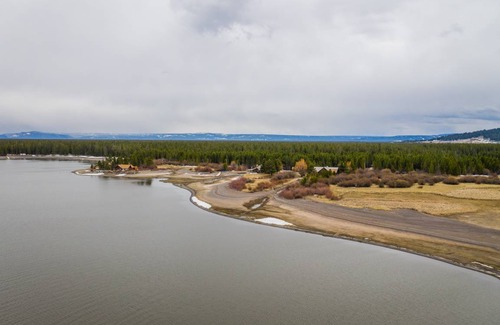 West Yellowstone House | 189 m² House ∙ 3 bedrooms ∙ 8 guests