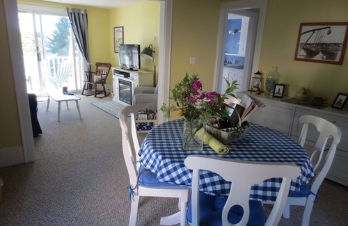 Boothbay Harbor Condo | 1890 Captain's House N.E. Charm w/Water Views over Mill Cove 5mins walk to town.