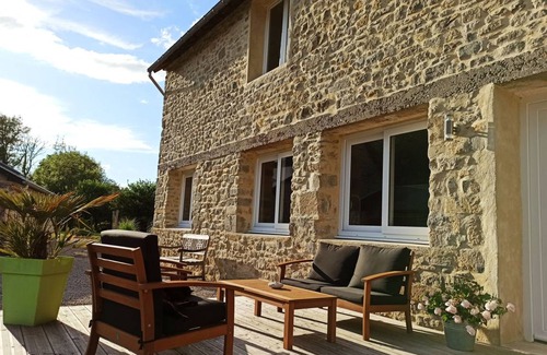 Colleville-sur-Mer House | 190 m² House ∙ 3 bedrooms ∙ 6 guests