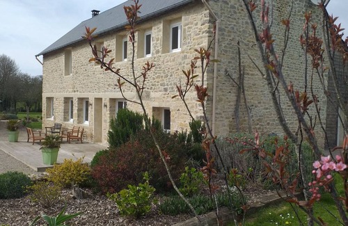 Colleville-sur-Mer House | 190 m² House ∙ 3 bedrooms ∙ 6 guests