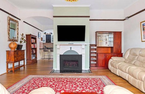 New Town House | 190 m² House ∙ 3 bedrooms ∙ 7 guests