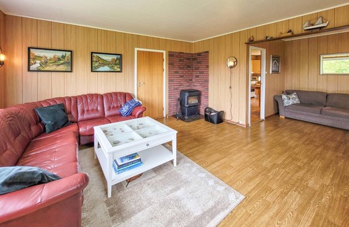 Tysnes House | 190 m² House ∙ 5 bedrooms ∙ 8 guests