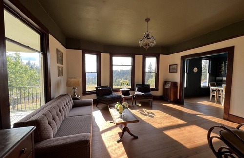 Kalama Other | 1910 Vintage Ranch House with beautiful views