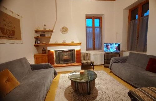 Lilaia House | 1935 home