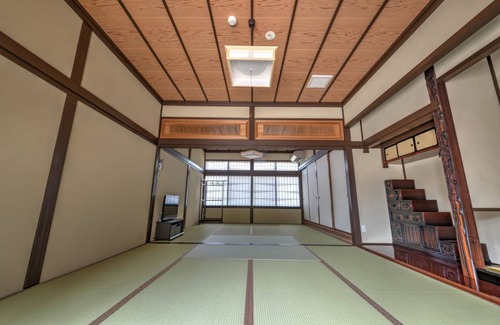 Eiheiji-cho House | 195 m² House ∙ 4 bedrooms ∙ 15 guests