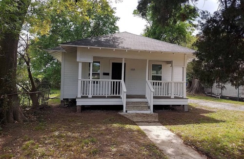 Beaumont House | 1Bed and 1Bath house for Rent