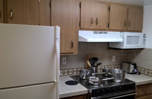 Surprise Condo | 1BEDROOMCONDOABOVEPOOLSECONDFLOOR NOONEABOVE NEXTTOSUNCITIESIN SURPRISE
