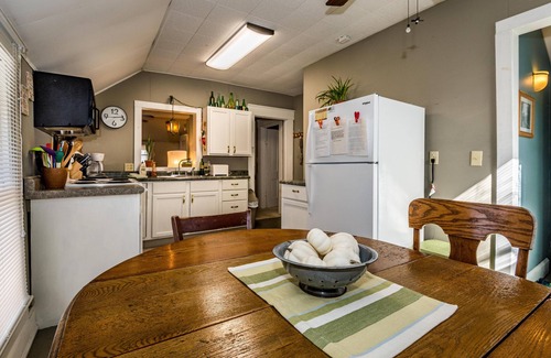 Helmsburg Apartment | 1BR, 1BA Homestay